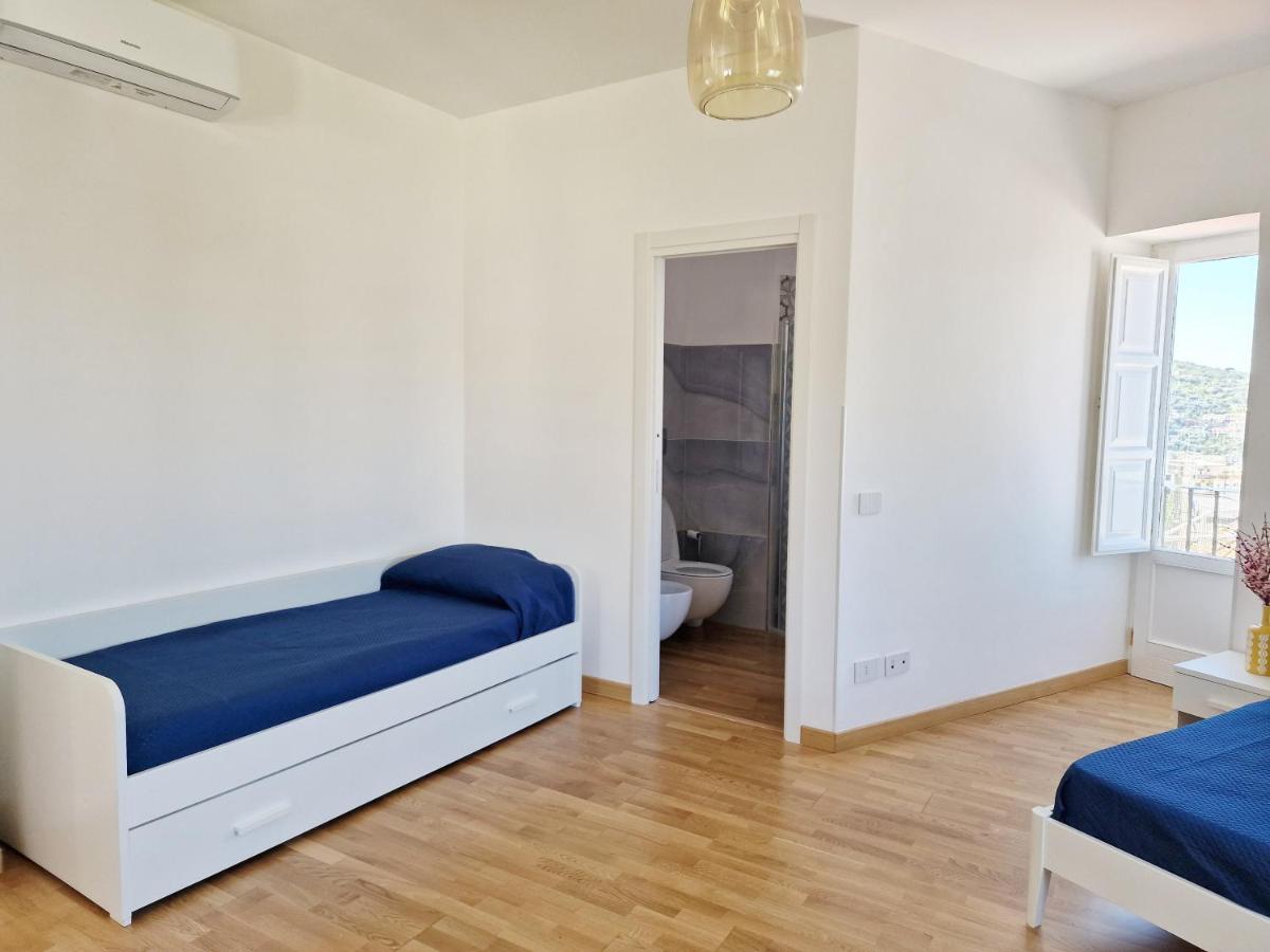Savarese Luxury Palace Apartment Vico Equense Ngoại thất bức ảnh